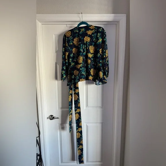 J crew wrap top navy with gold and teal florals size xs - Picture 5 of 8